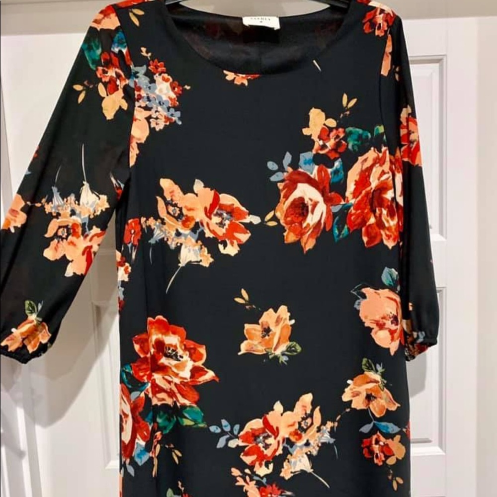 Floral long sleeve knee length dress